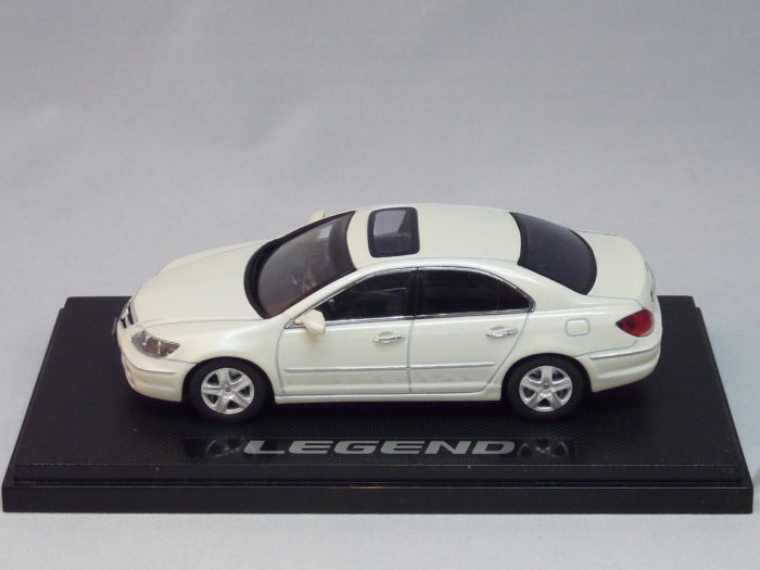 Honda Legend 2004 1/43