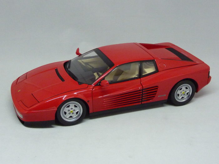 Ferrari Testarossa 1984 1/18