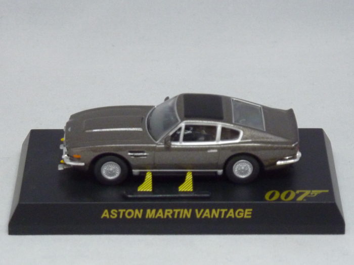 Aston Martin Vantage 007 The Living Daylights 【1/64】